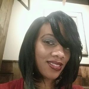 Meet your Posher, Keisha