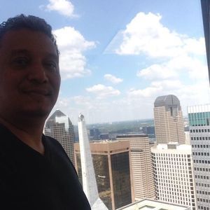 Meet your Posher, Misael