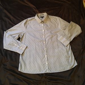 Lands End long sleeve no iron shirt