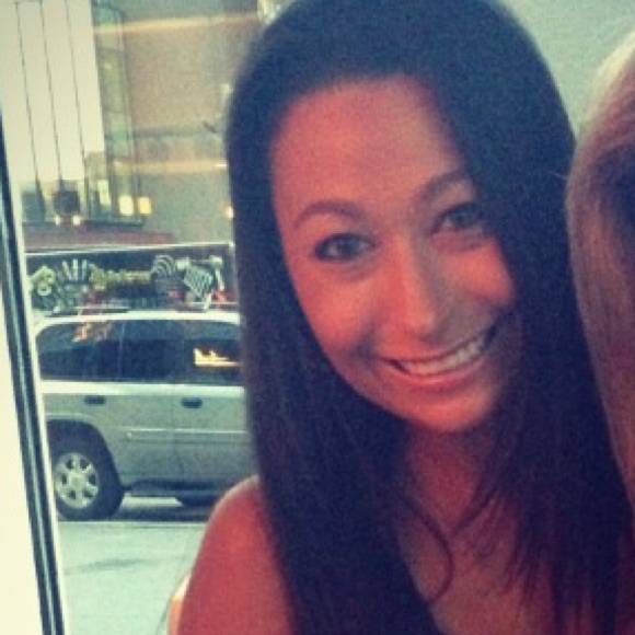 Meet your Posher, Rachel - Picture 1 of 1