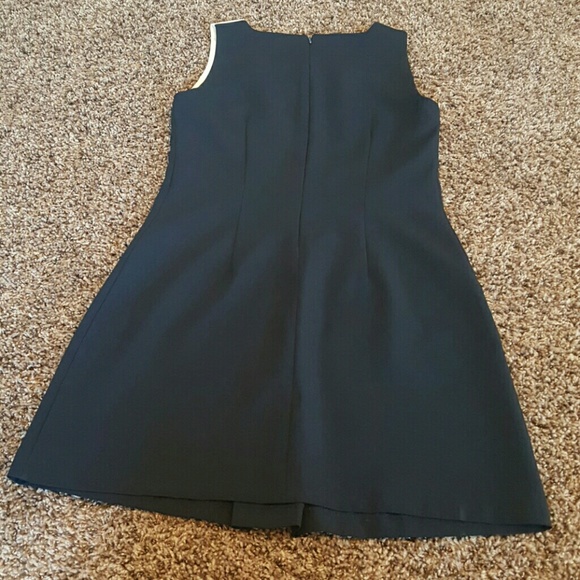 Cassis dress - Picture 2 of 3