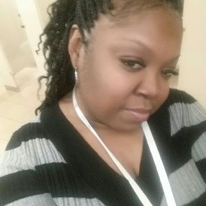 Meet your Posher, Telisha