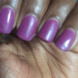 Meet your Posher, Dee