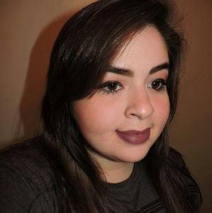 Meet your Posher, Cassie