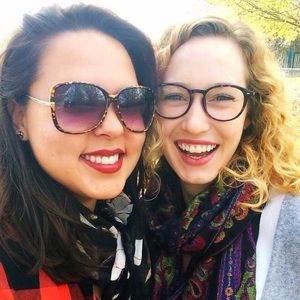 Meet your Posher, April