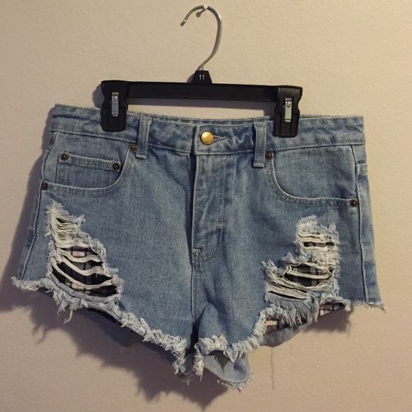 Light wash high waisted jean shorts