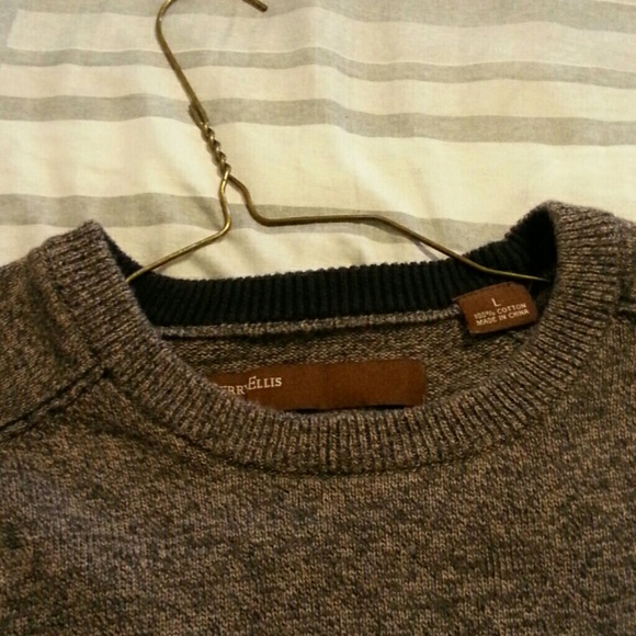 Perry ellis sweater - Picture 1 of 4