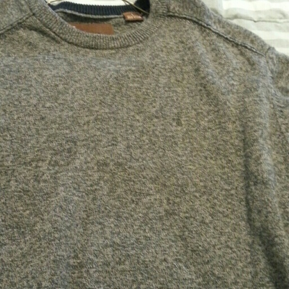 Perry ellis sweater - Picture 4 of 4