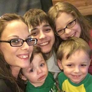 Meet your Posher, Lashonda