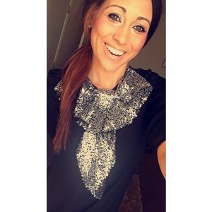 Meet your Posher, Victoria