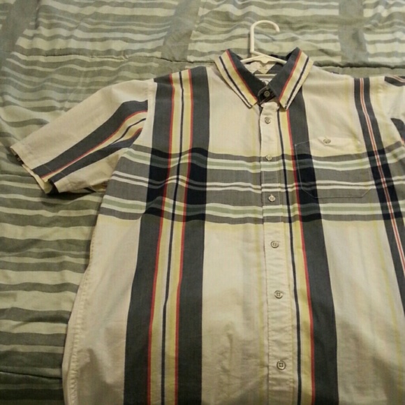 Volcom short sleeve button down - Picture 3 of 3