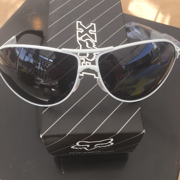 Fox the injection polished white sunglass