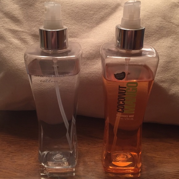Bundle of two bath and body sprays