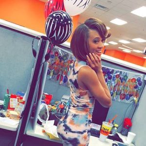 Meet your Posher, Lea