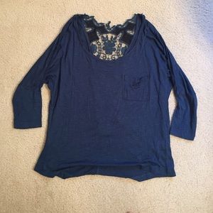 Navy blue shirt! 💙