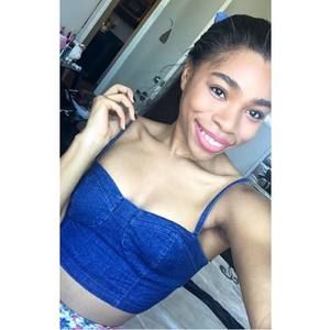 Meet your Posher, Hannah