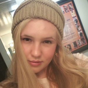 Meet your Posher, Naomi