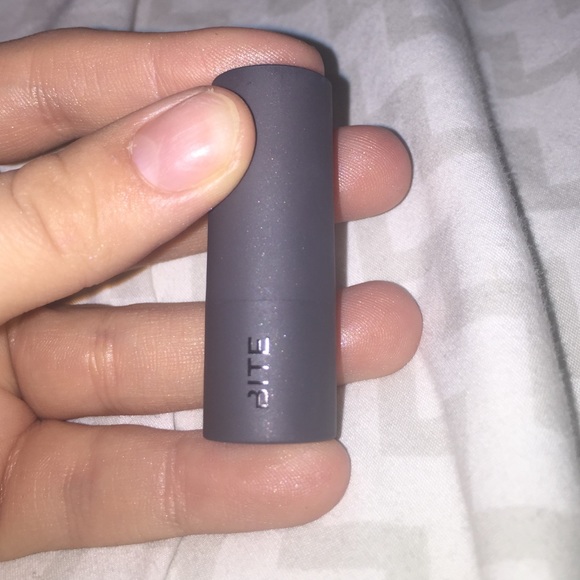 BITEBEAUTY fuchsia pink lipstick