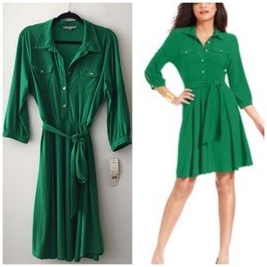 Green 3/4 sleeve button down dress