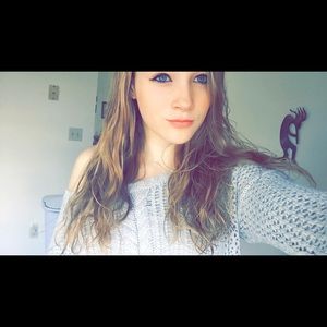 Meet your Posher, Brianna