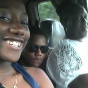 Meet your Posher, Letitia