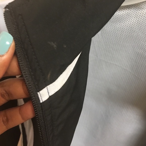 Nike Jacket - Picture 4 of 4