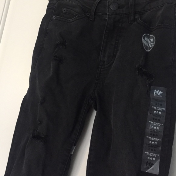 Black Ripped Skinny Jeans - Picture 2 of 4