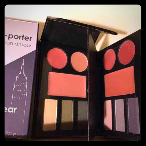 "Tarte Ready-to-Wear" Great Dual look Palette