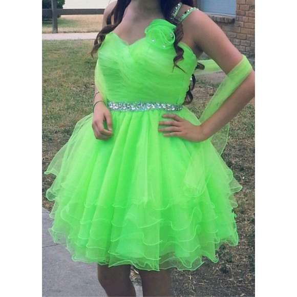 Lime green prom dress - Picture 3 of 3