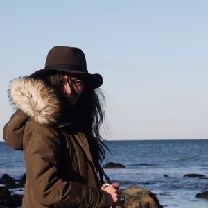 Meet your Posher, Jaymee