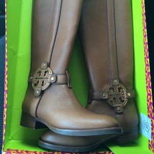 Tory burch almond riding boots size 5