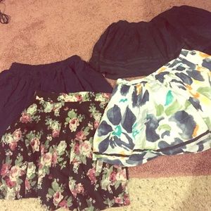 🍀4 SKIRT BUNDLE!