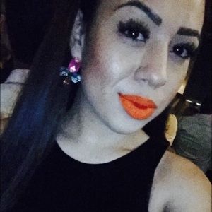 Meet your Posher, Brisa