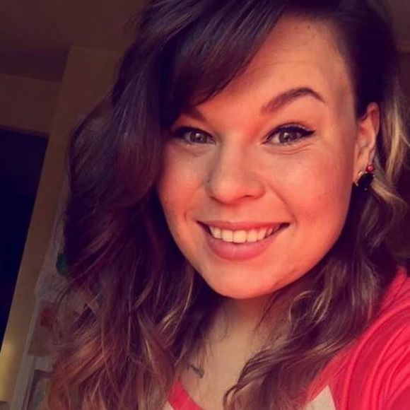 Meet your Posher, Jessica - Picture 1 of 1
