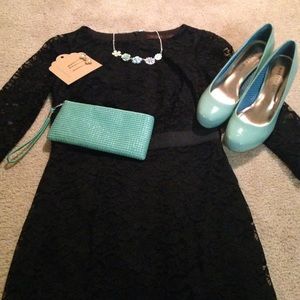 Mint Green Pumps (and wristlet) Set