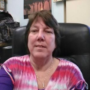 Meet your Posher, Connie