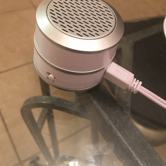 IHome speaker - Picture 3 of 3