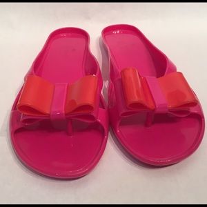 Kate spade flaps size 8