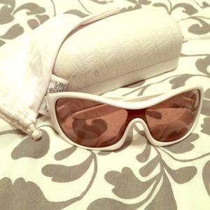 Womens speechless Oakleys