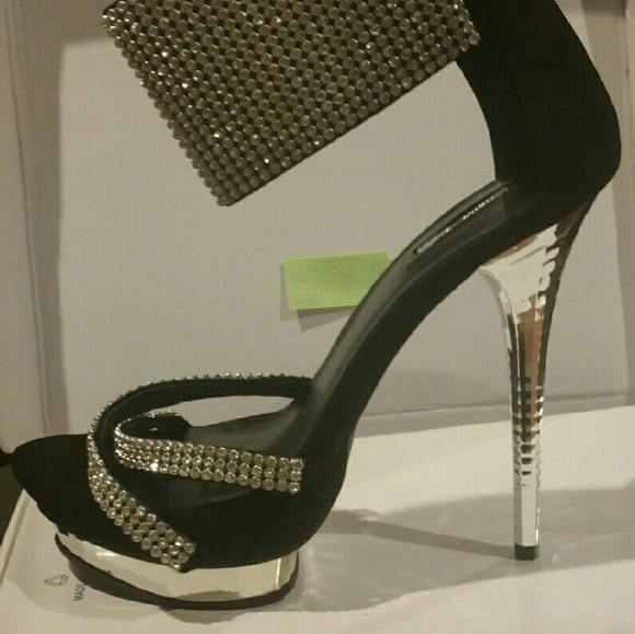 Sexy heels new