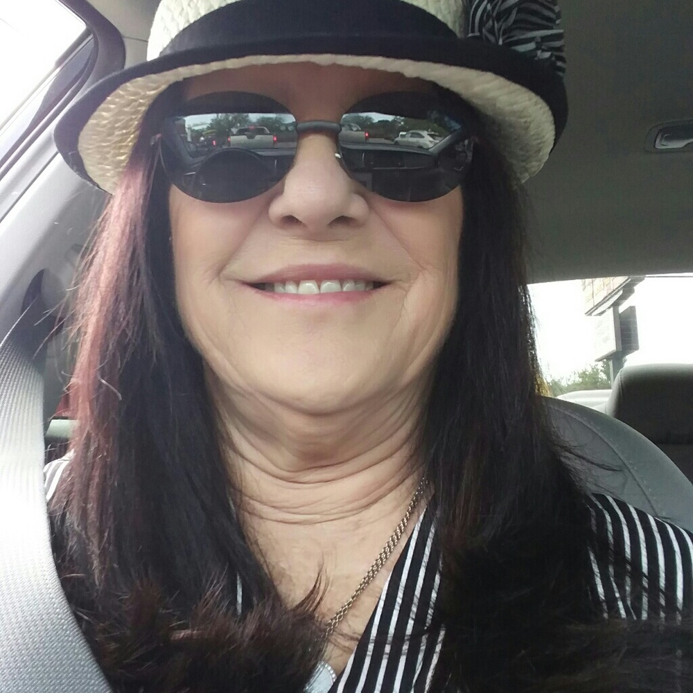 Meet your Posher, Lou