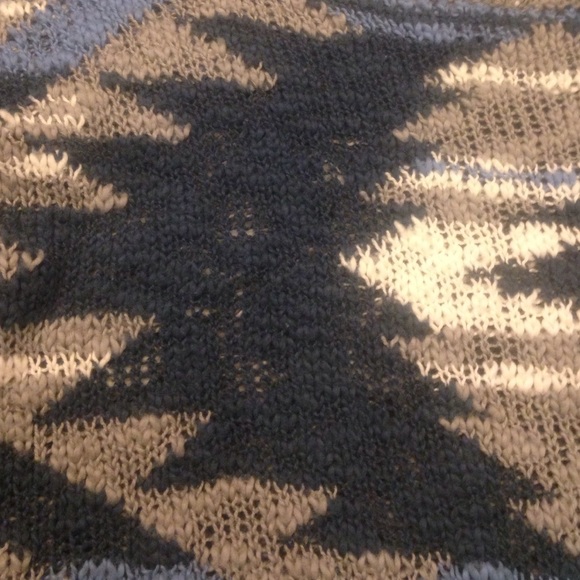 Patterned Sweater - Picture 2 of 2