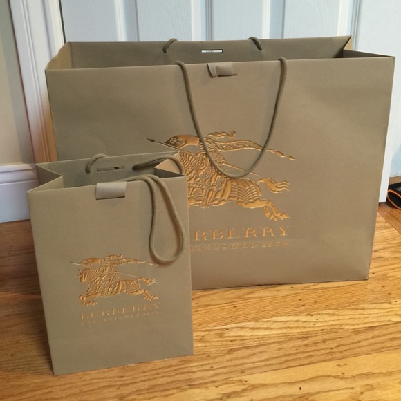 Burberry Shopping Bag