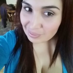 Meet your Posher, Pamela
