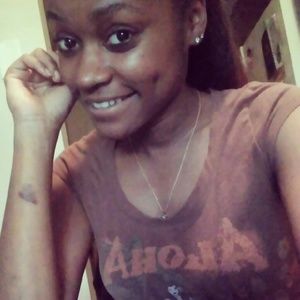 Meet your Posher, Candice