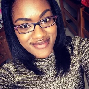 Meet your Posher, Justeen