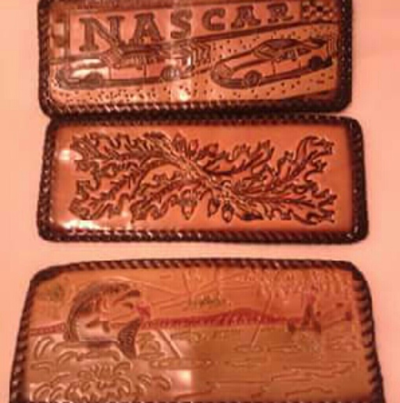 3 Men's Billfolds - Picture 1 of 1