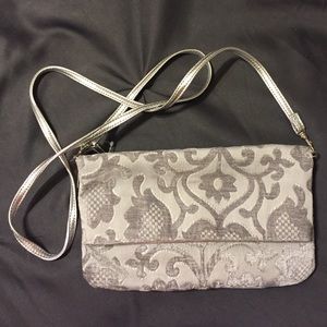 Silver clutch