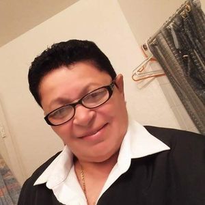 Meet your Posher, Aurea