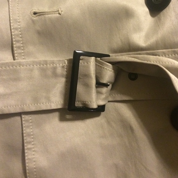 Lightweight spring jacket - Picture 3 of 4